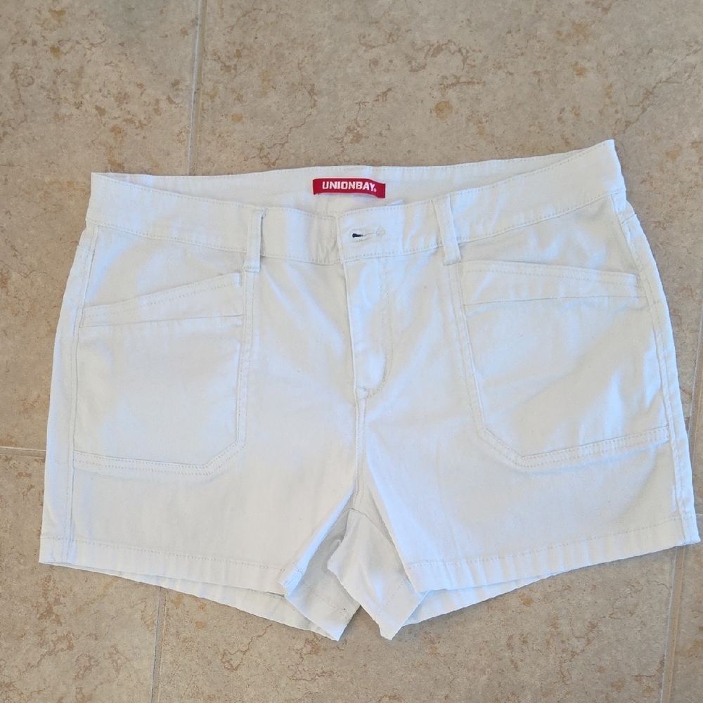 Union Bay White Shorts